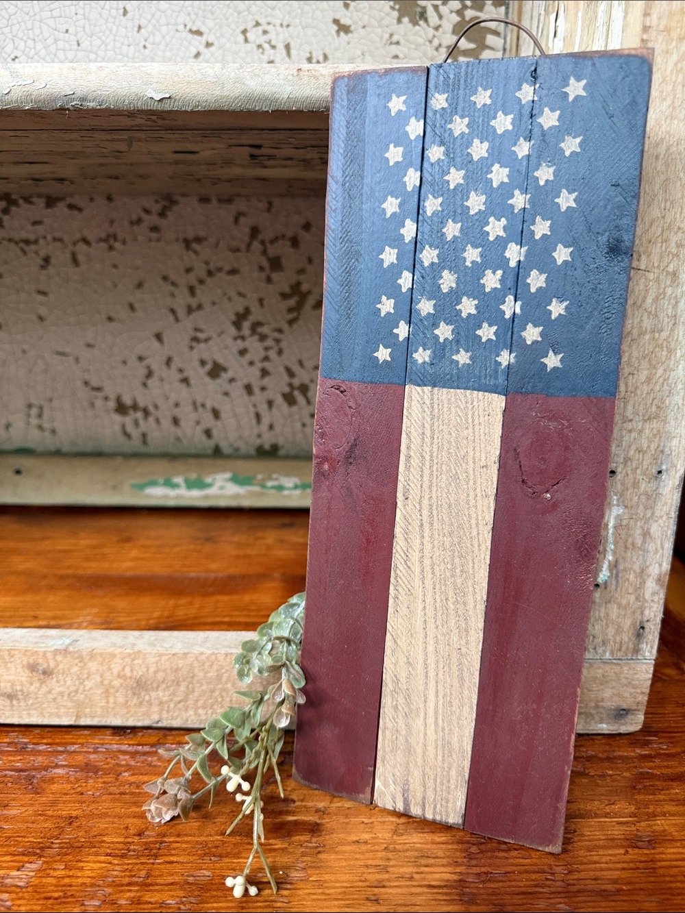 🇺🇸 New Handmade Rustic Wooden American Flag Wall Hanging - Red, Blue, Natural
